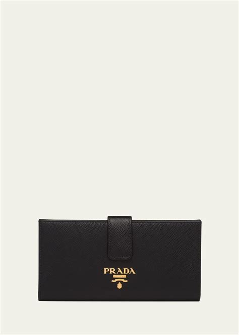 prada international shipping